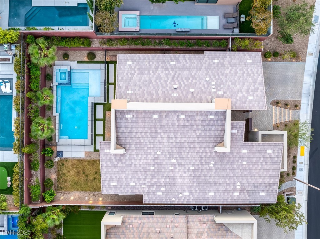 10241 Kirkwood Gaps Avenue