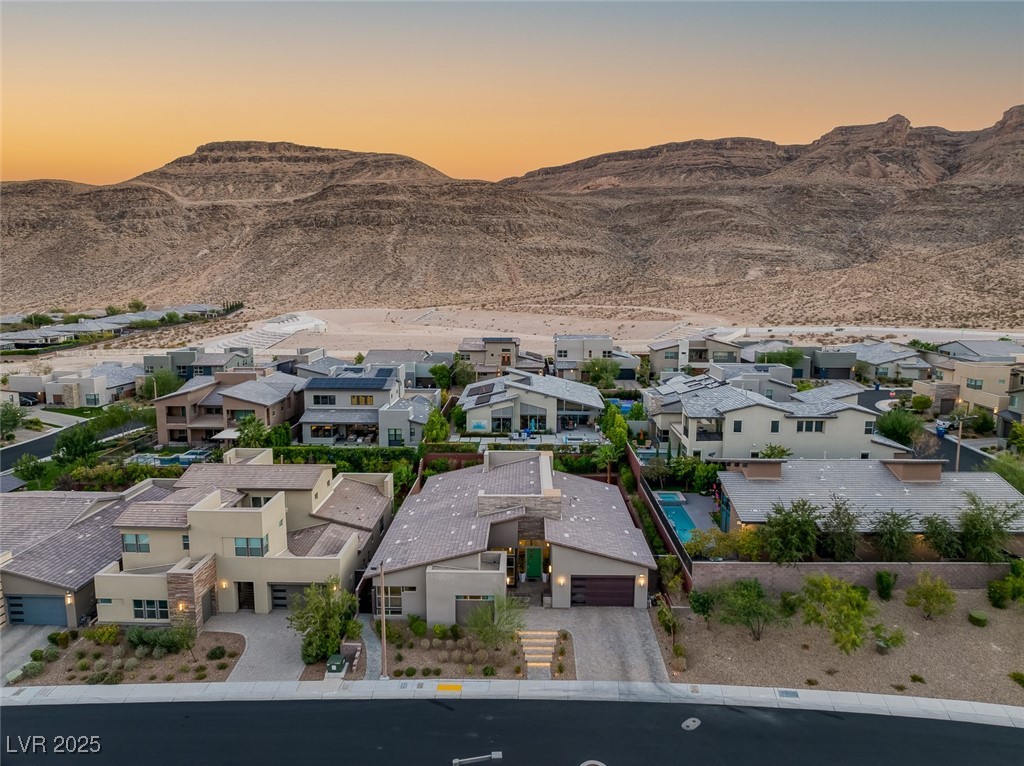 10241 Kirkwood Gaps Avenue