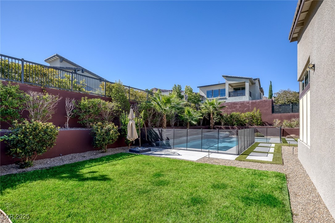 10241 Kirkwood Gaps Avenue