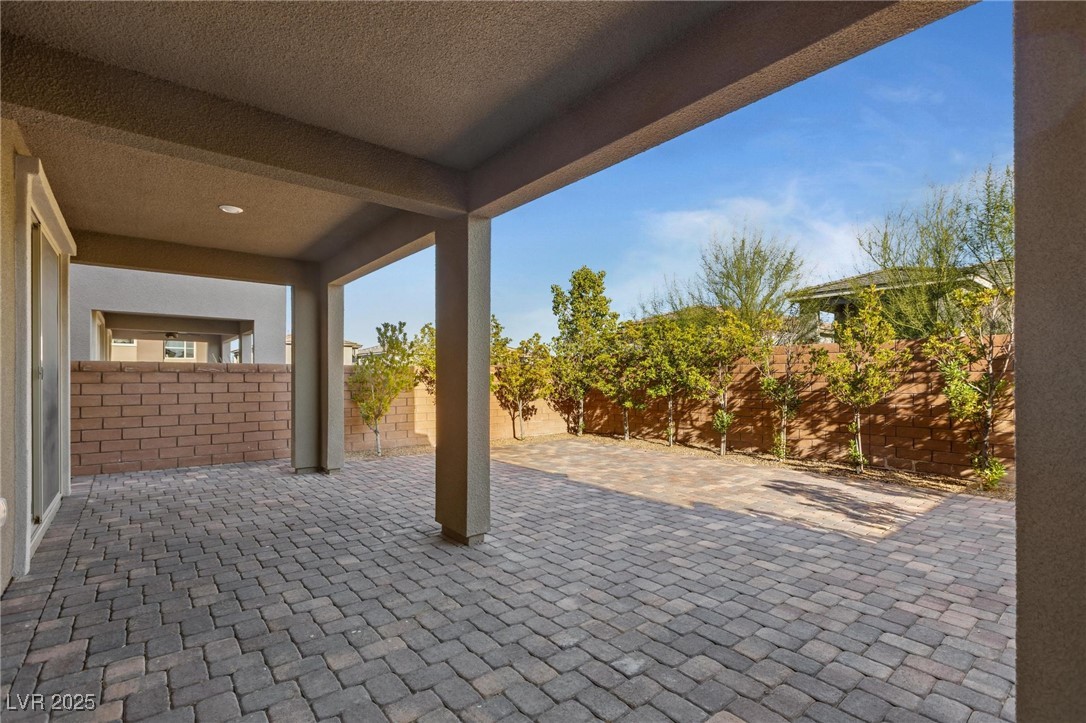 4128 Royal Melody Court