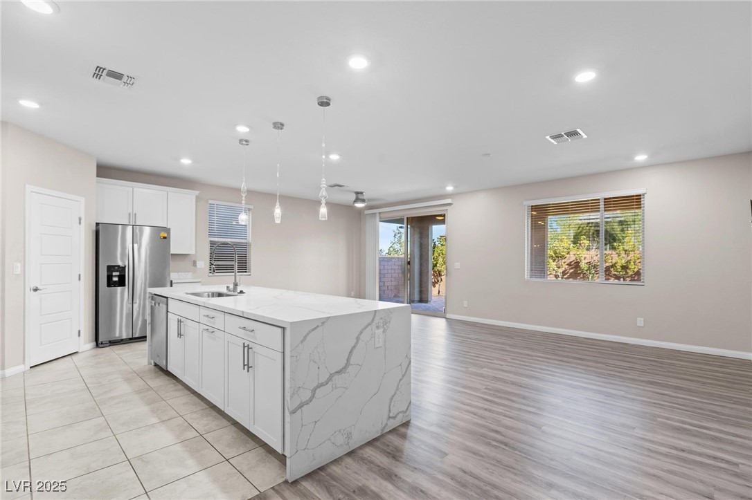 4128 Royal Melody Court