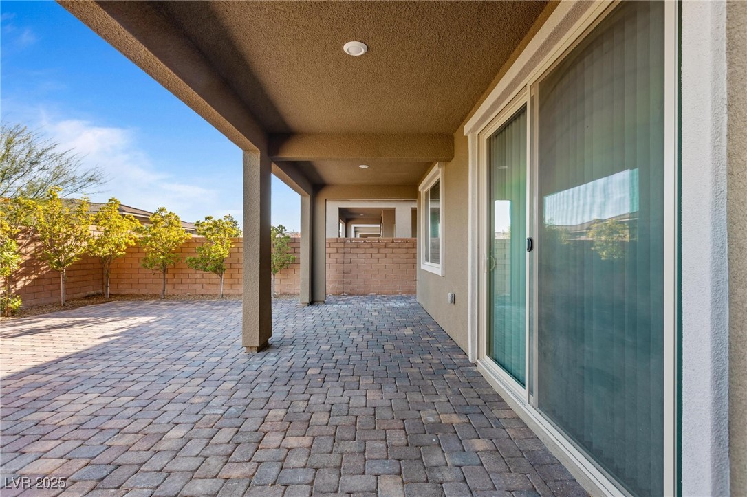 4128 Royal Melody Court