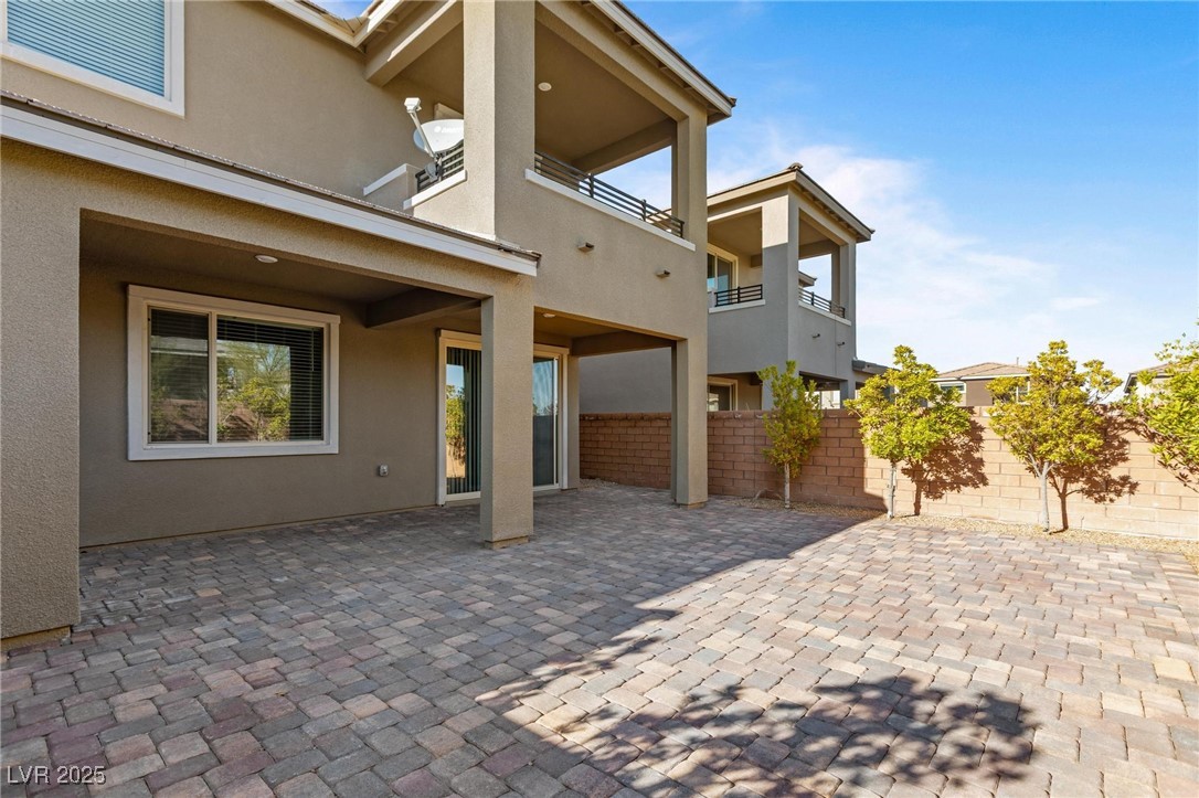 4128 Royal Melody Court