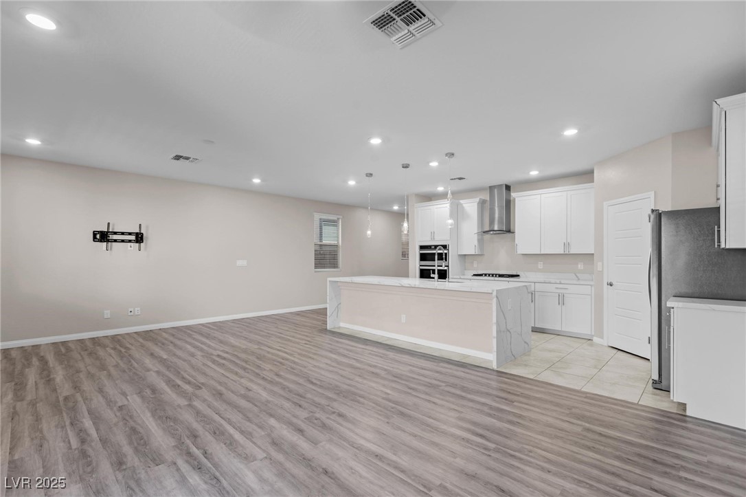 4128 Royal Melody Court