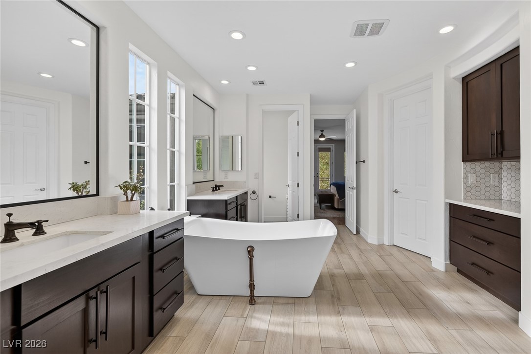 2805 Evening Rock Street