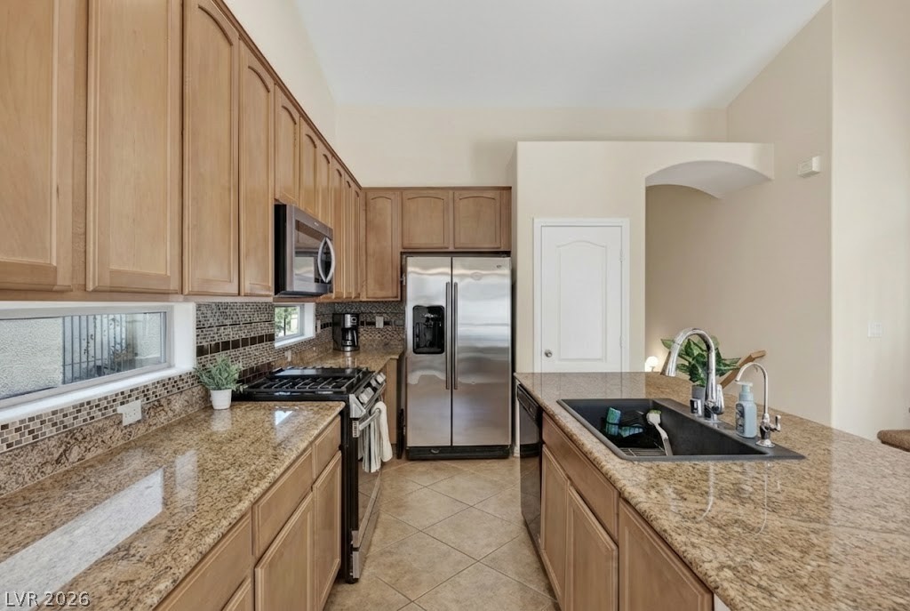 9121 Big Plantation Avenue