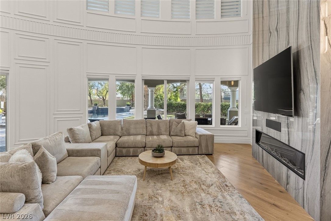 2280 Villefort Court