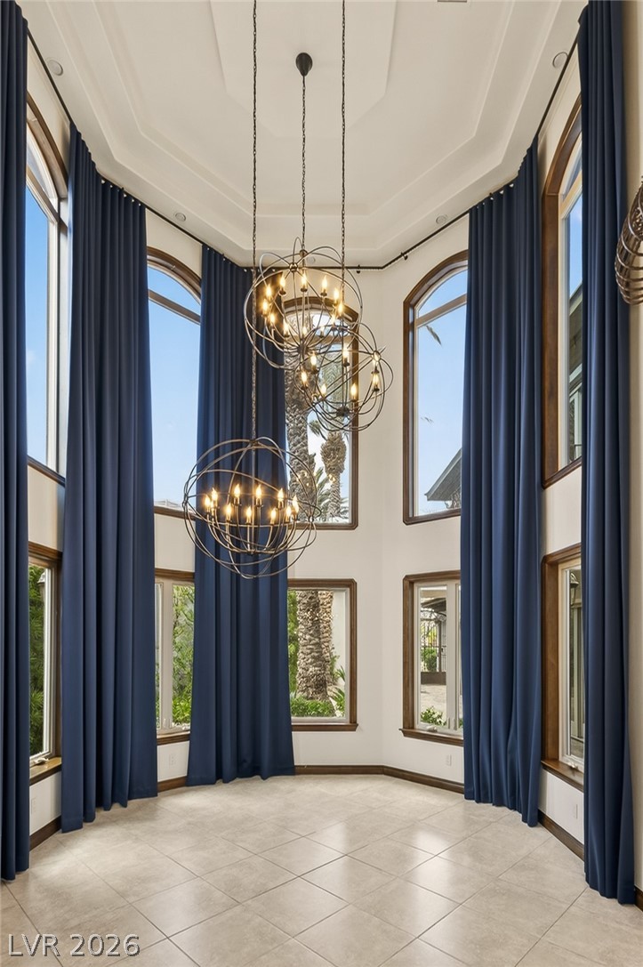 9325 Canyon Classic Drive