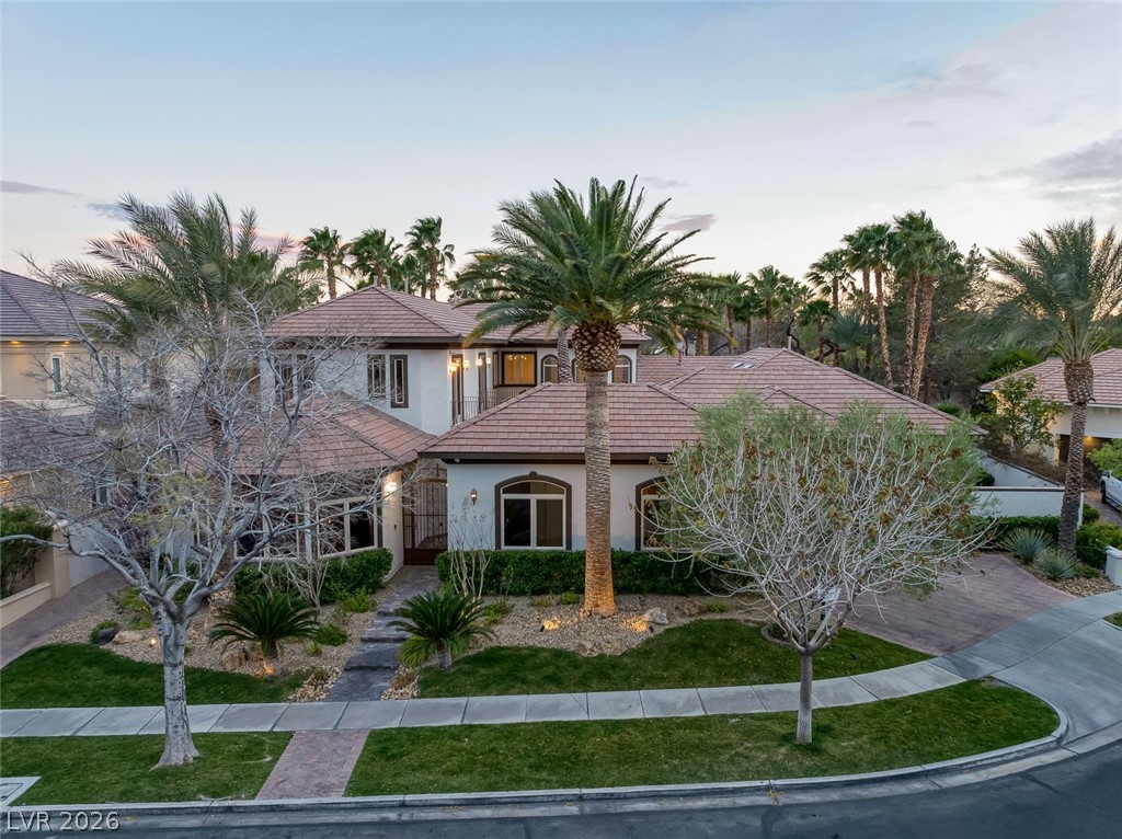 9325 Canyon Classic Drive