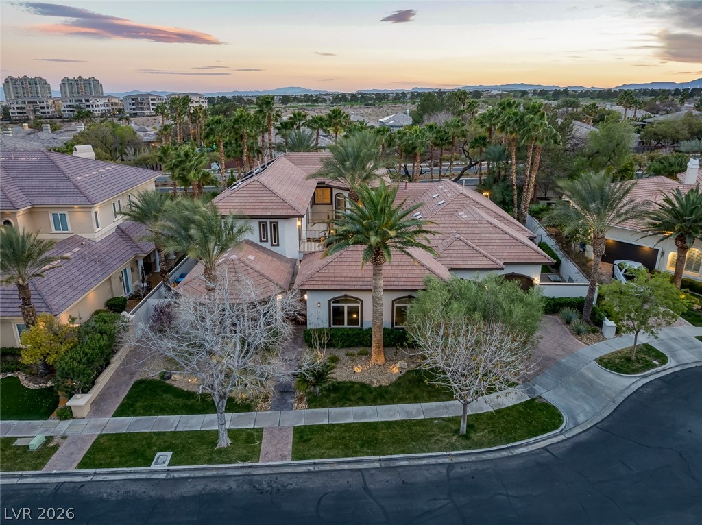 9325 Canyon Classic Drive