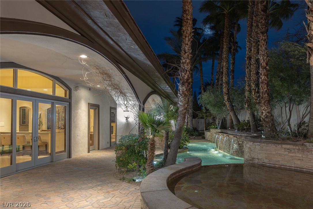 9325 Canyon Classic Drive