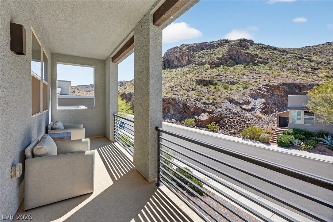 1992 Canyon Highlands Drive