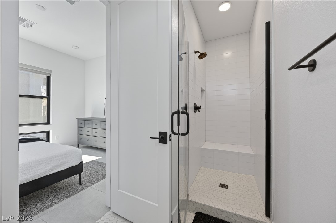 12637 Penfield Avenue