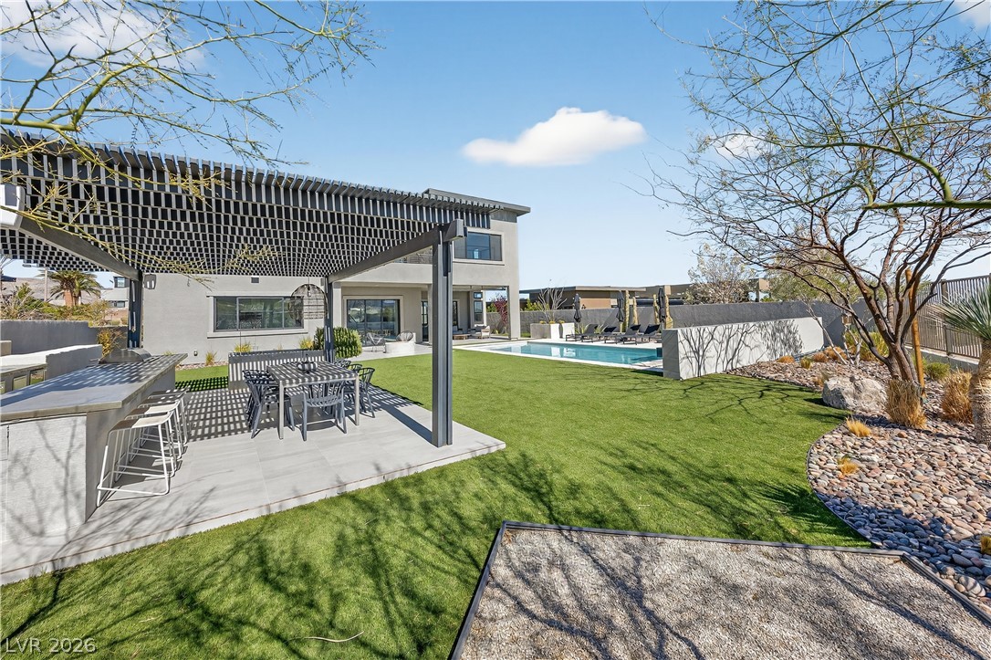 12637 Penfield Avenue