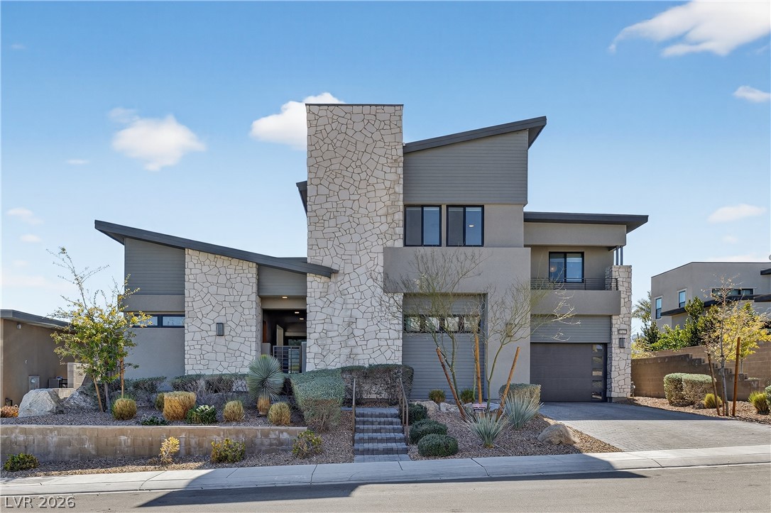 12637 Penfield Avenue