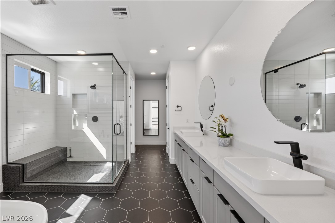 12637 Penfield Avenue