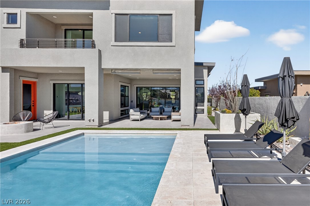 12637 Penfield Avenue