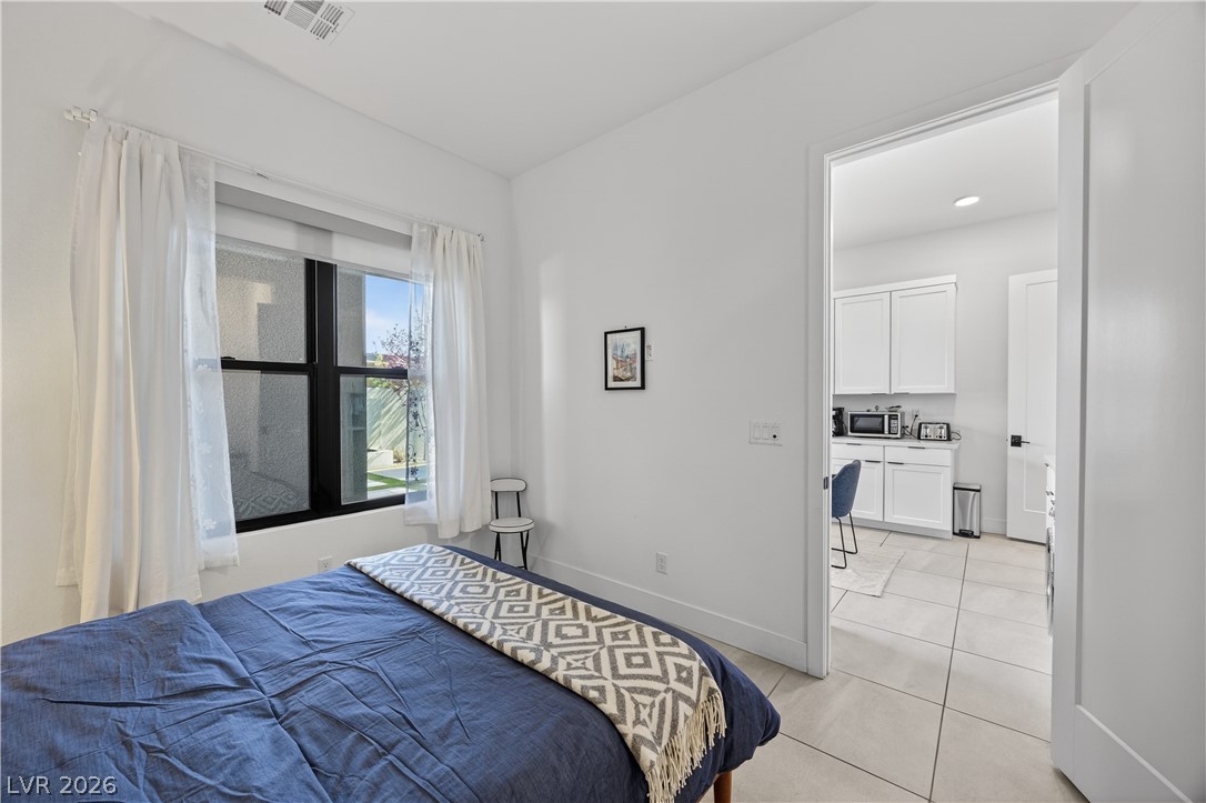 12637 Penfield Avenue