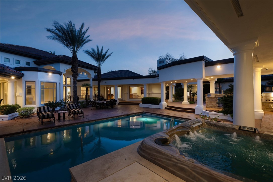 7440 Oak Grove Avenue