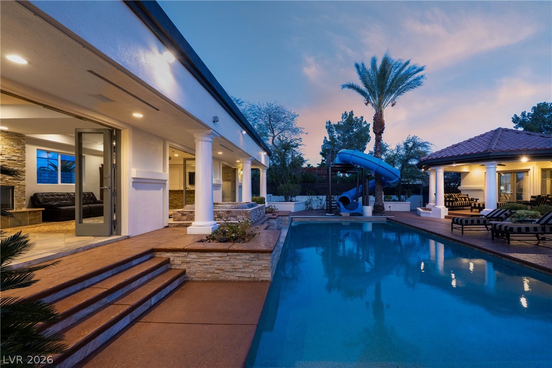 7440 Oak Grove Avenue