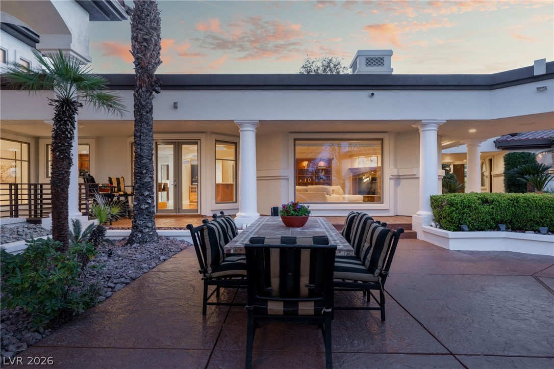 7440 Oak Grove Avenue