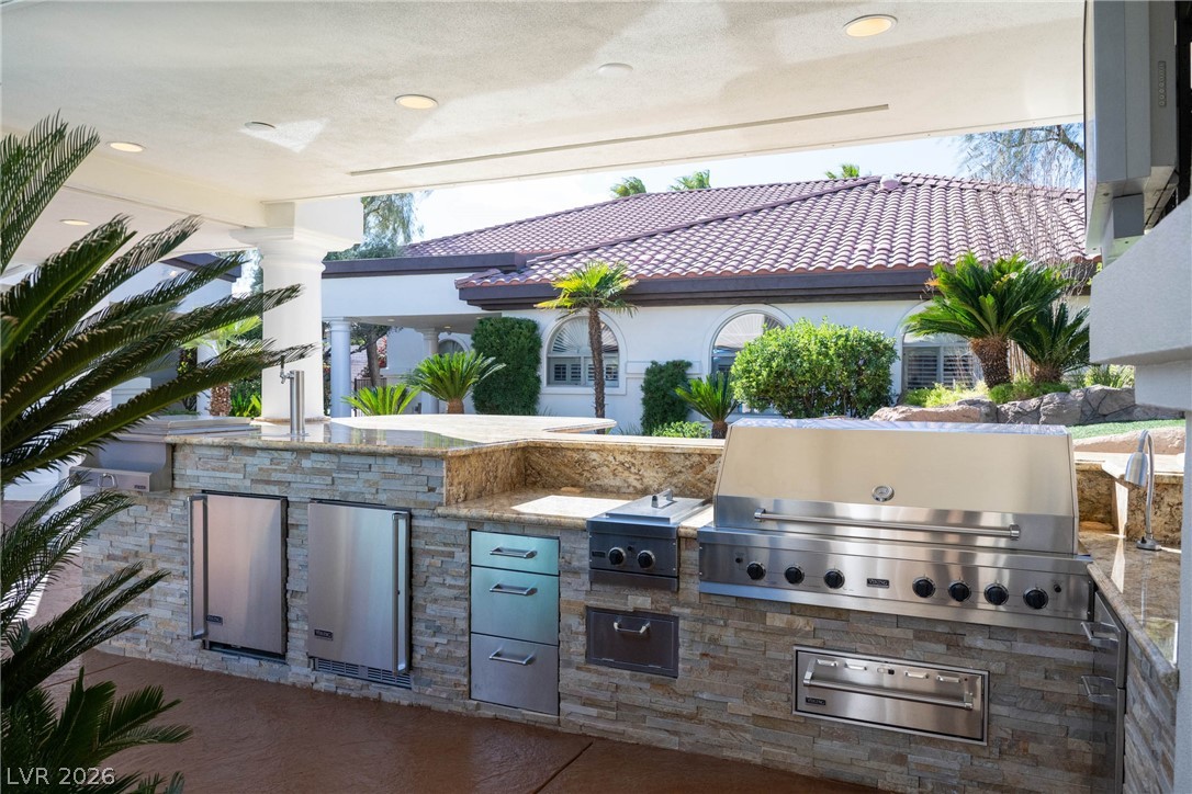 7440 Oak Grove Avenue