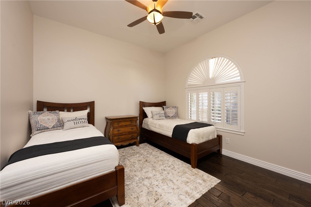 7440 Oak Grove Avenue