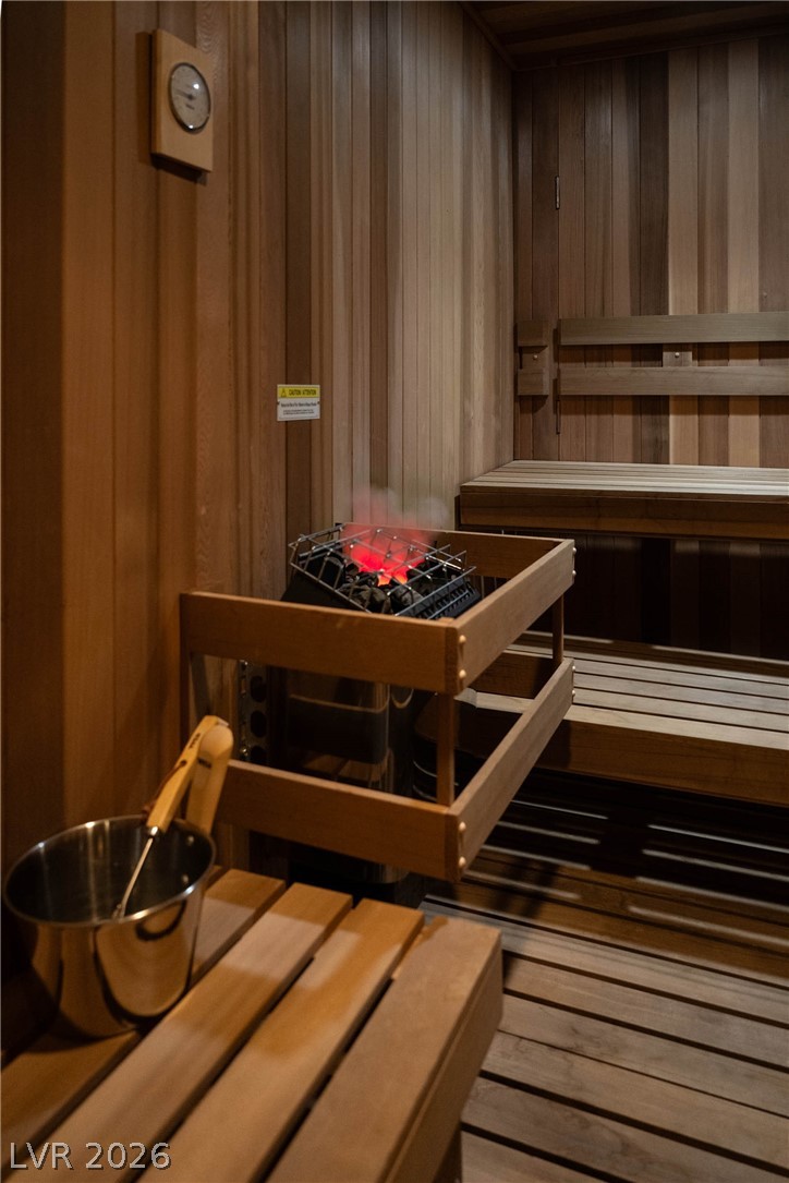 7440 Oak Grove Avenue