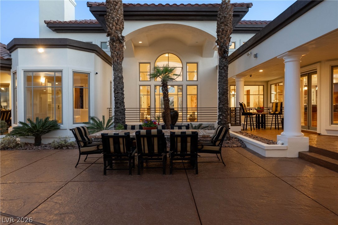 7440 Oak Grove Avenue