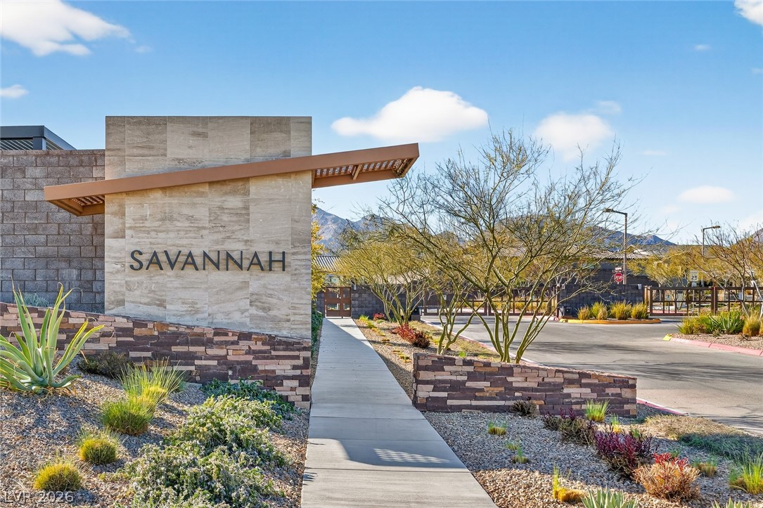 108 Southern Peach Street