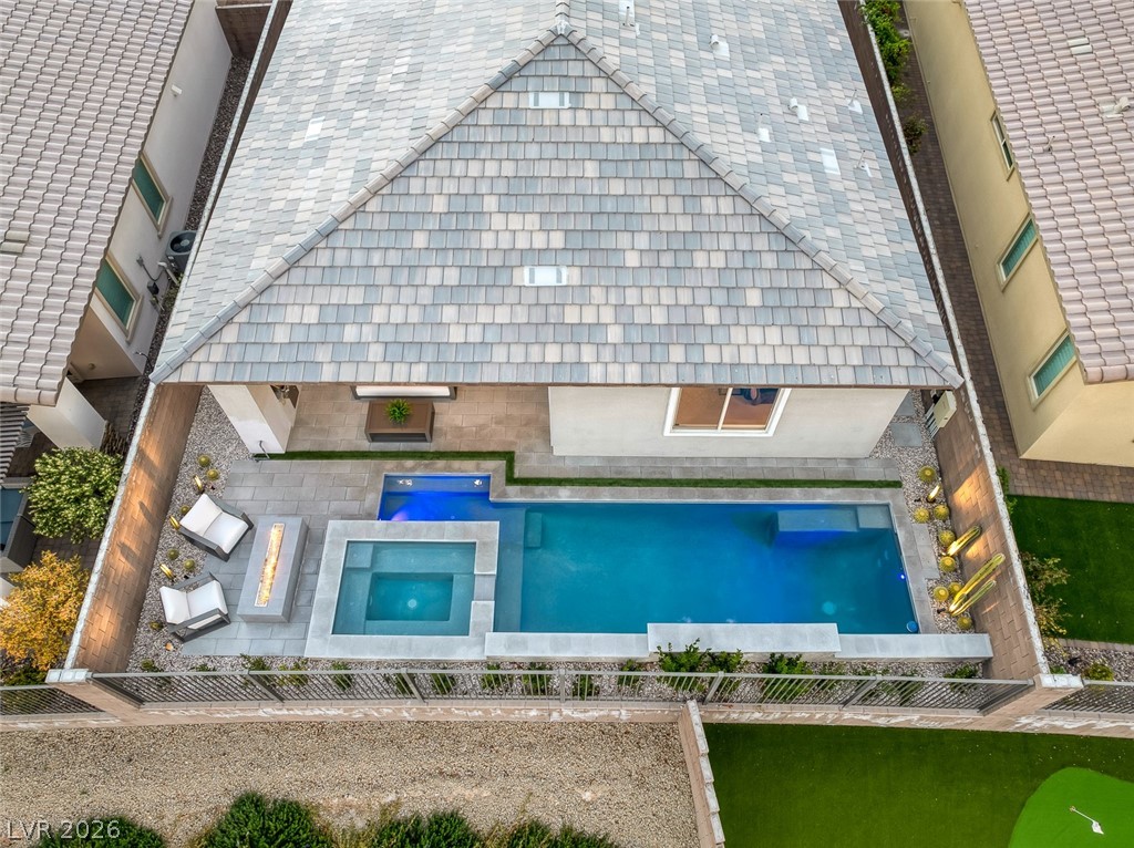 108 Southern Peach Street