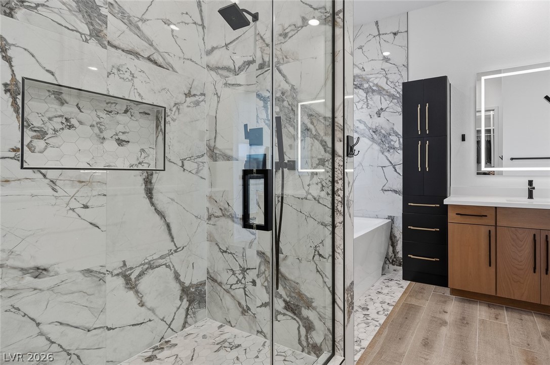 108 Southern Peach Street