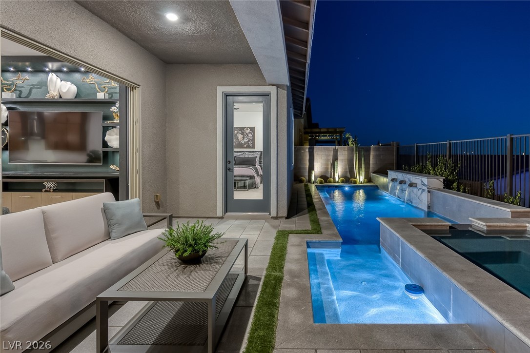 108 Southern Peach Street