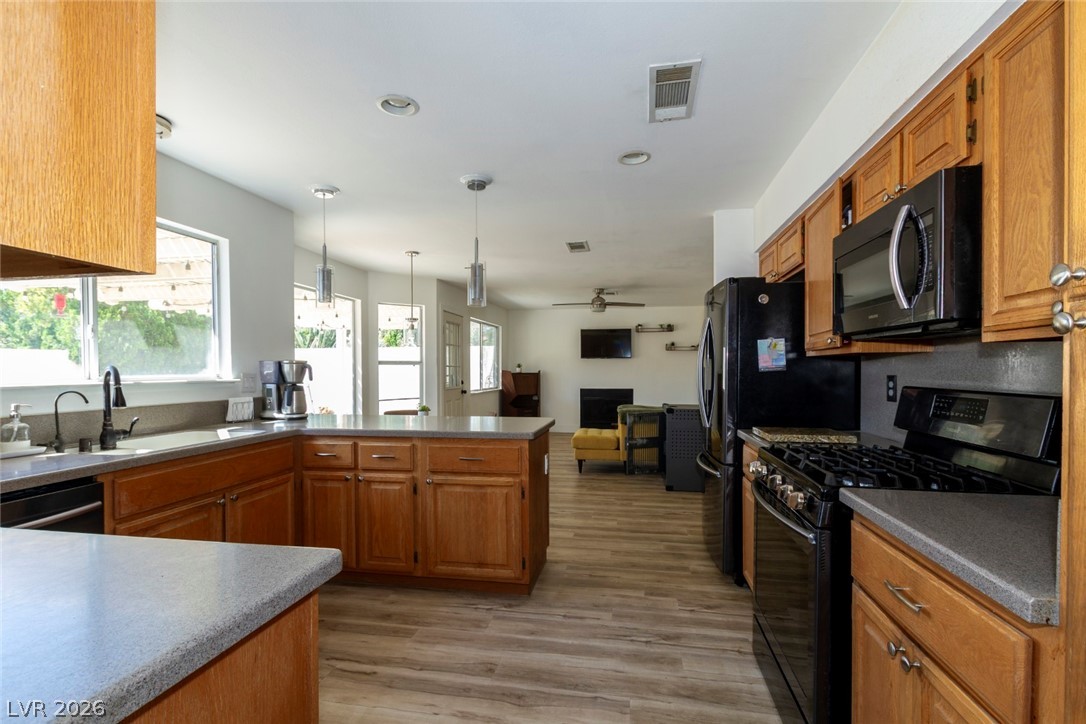 5525 Red Bluff Drive
