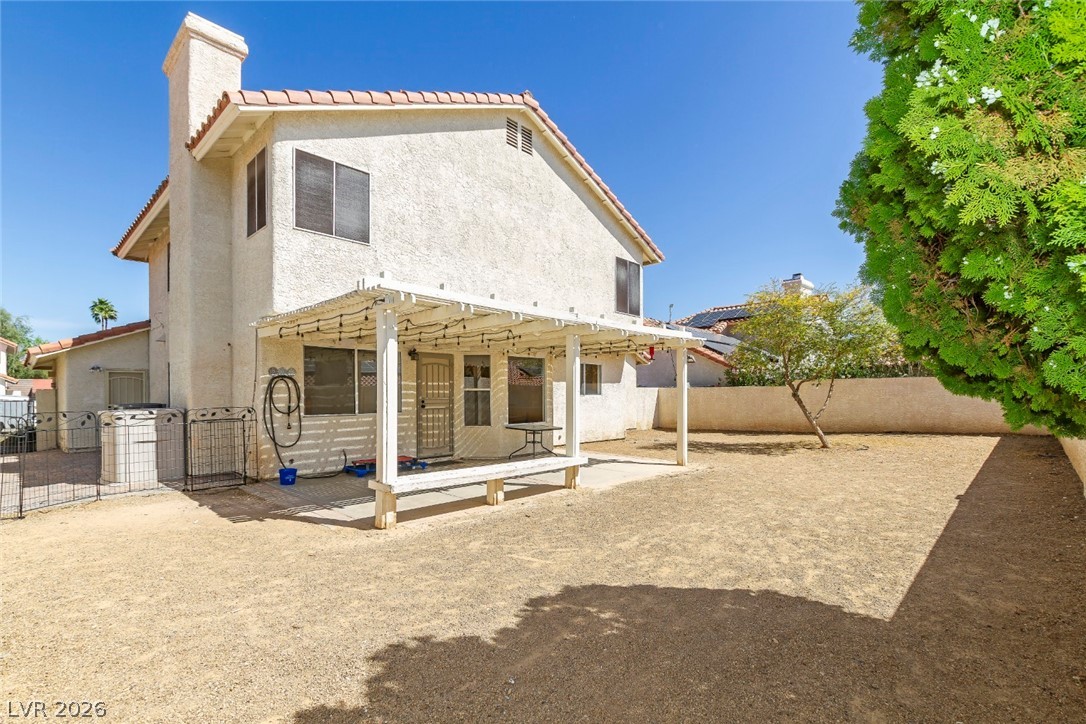 5525 Red Bluff Drive