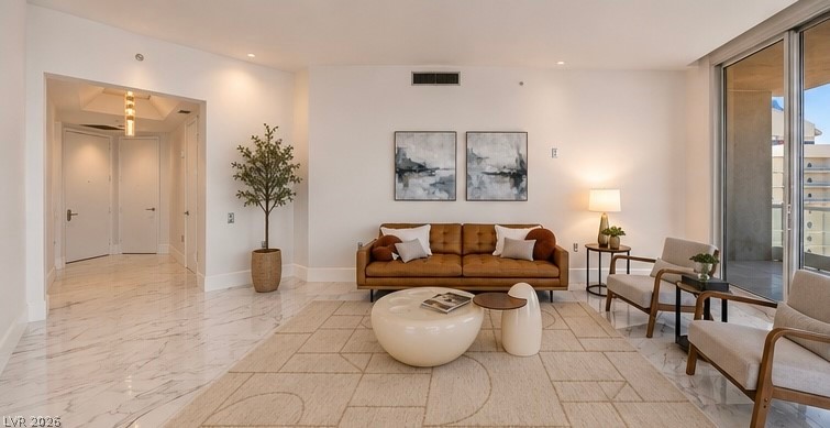 2777 Paradise Road 3605
