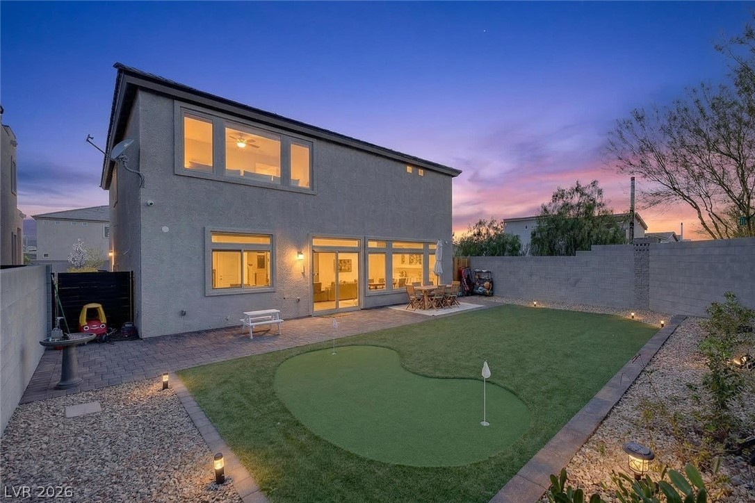 10446 Emerald Rye Street