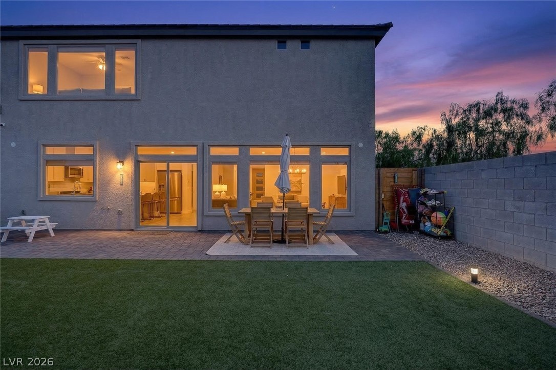 10446 Emerald Rye Street