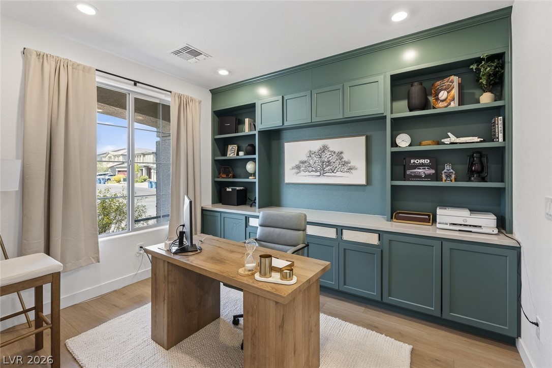 10446 Emerald Rye Street
