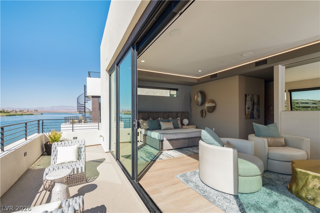 68 Lakefront Drive