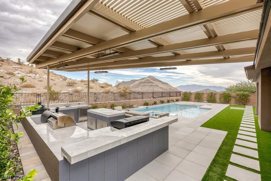 2611 Nevada Agave Lane