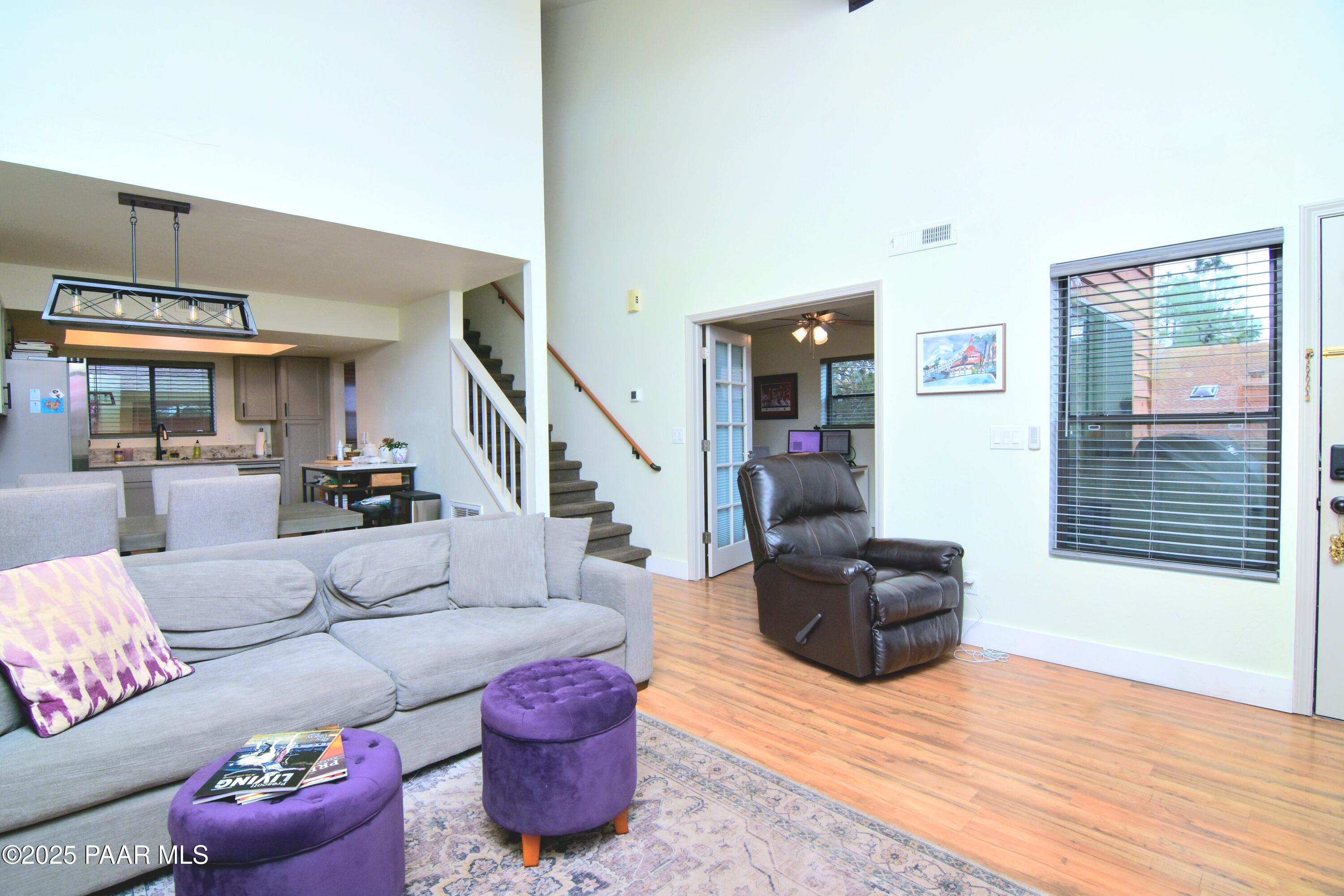 229 Creekside Circle Unit: 15a