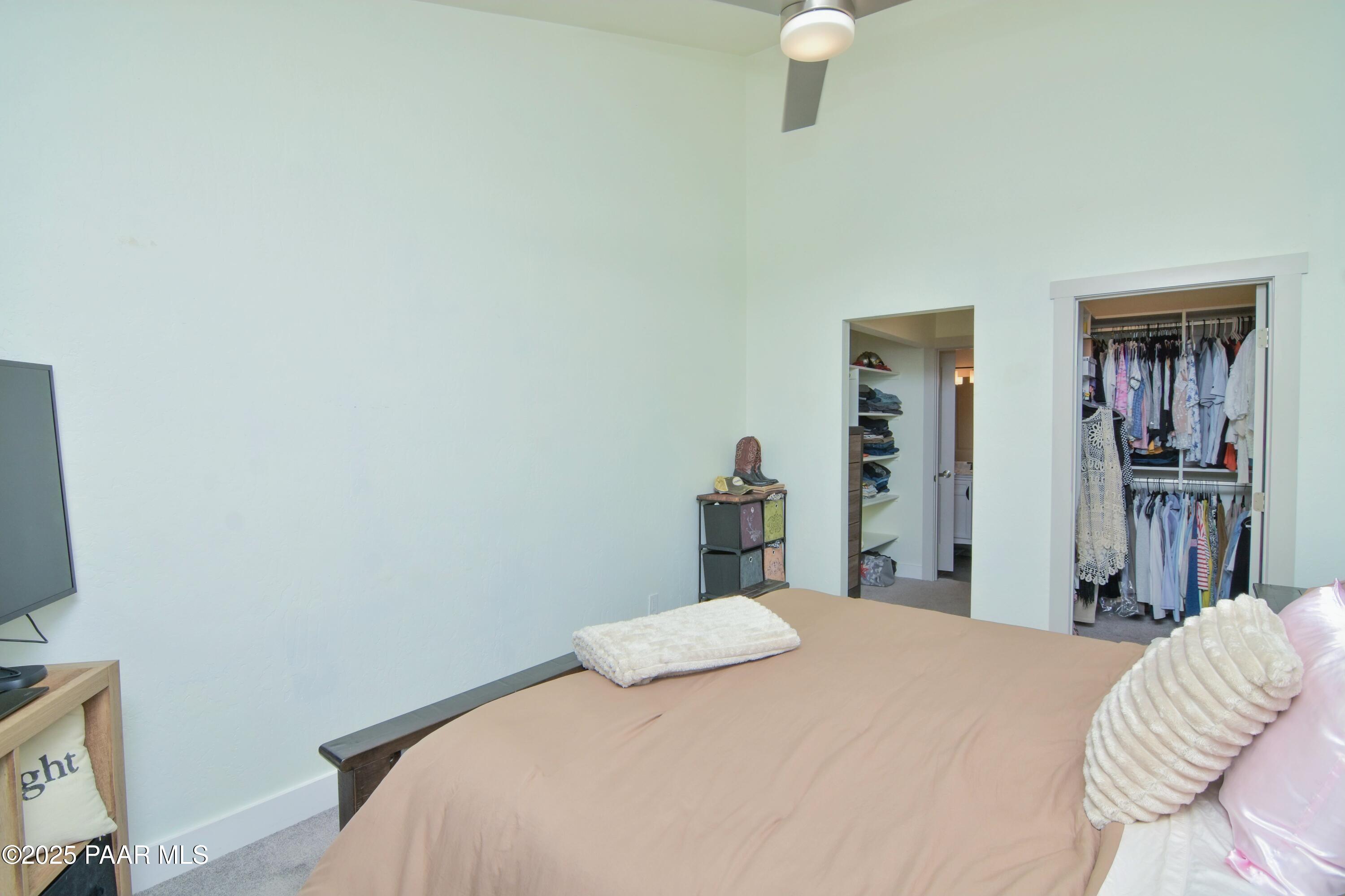 229 Creekside Circle Unit: 15a