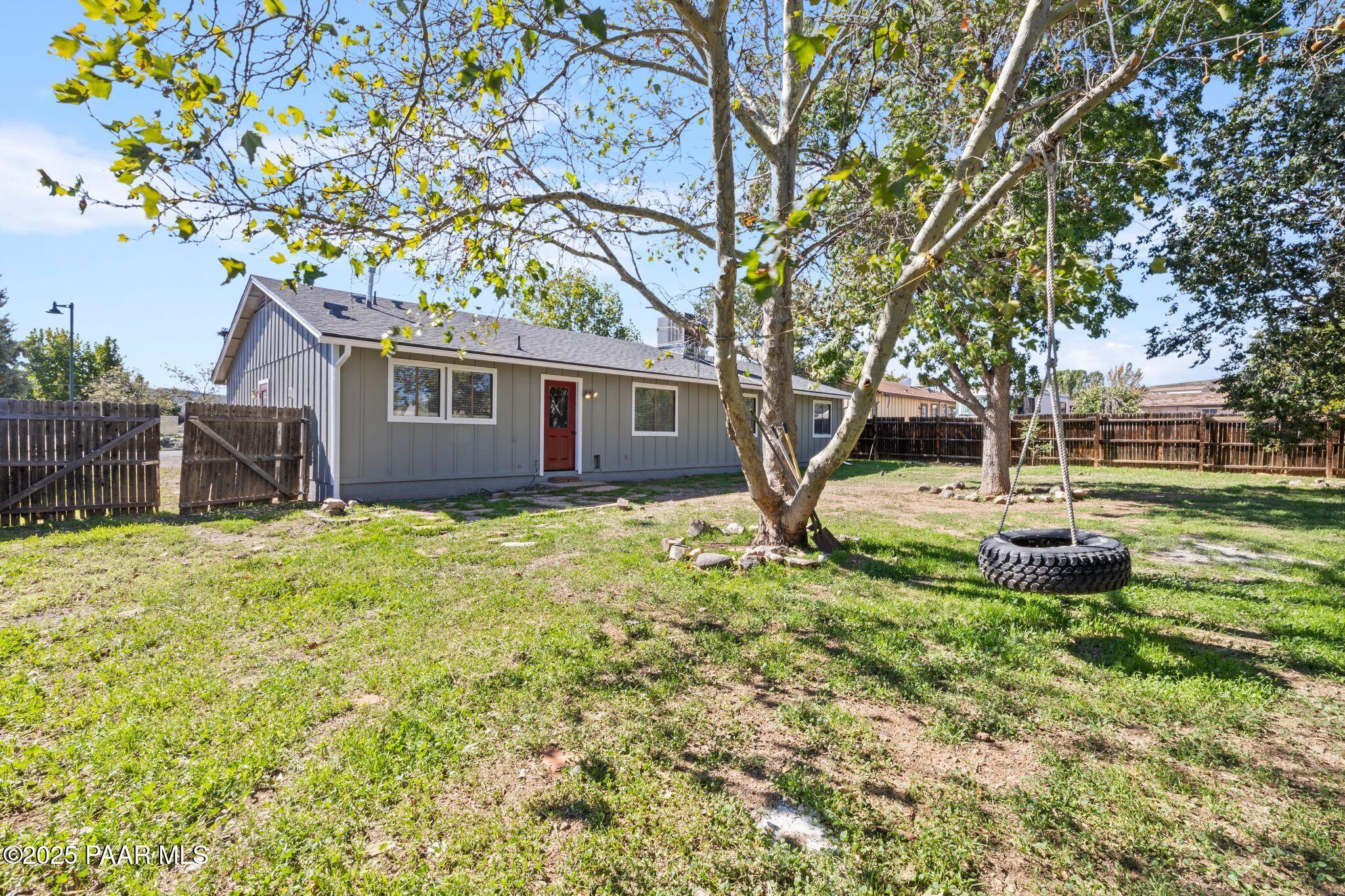 6060 E Copper Hill Drive