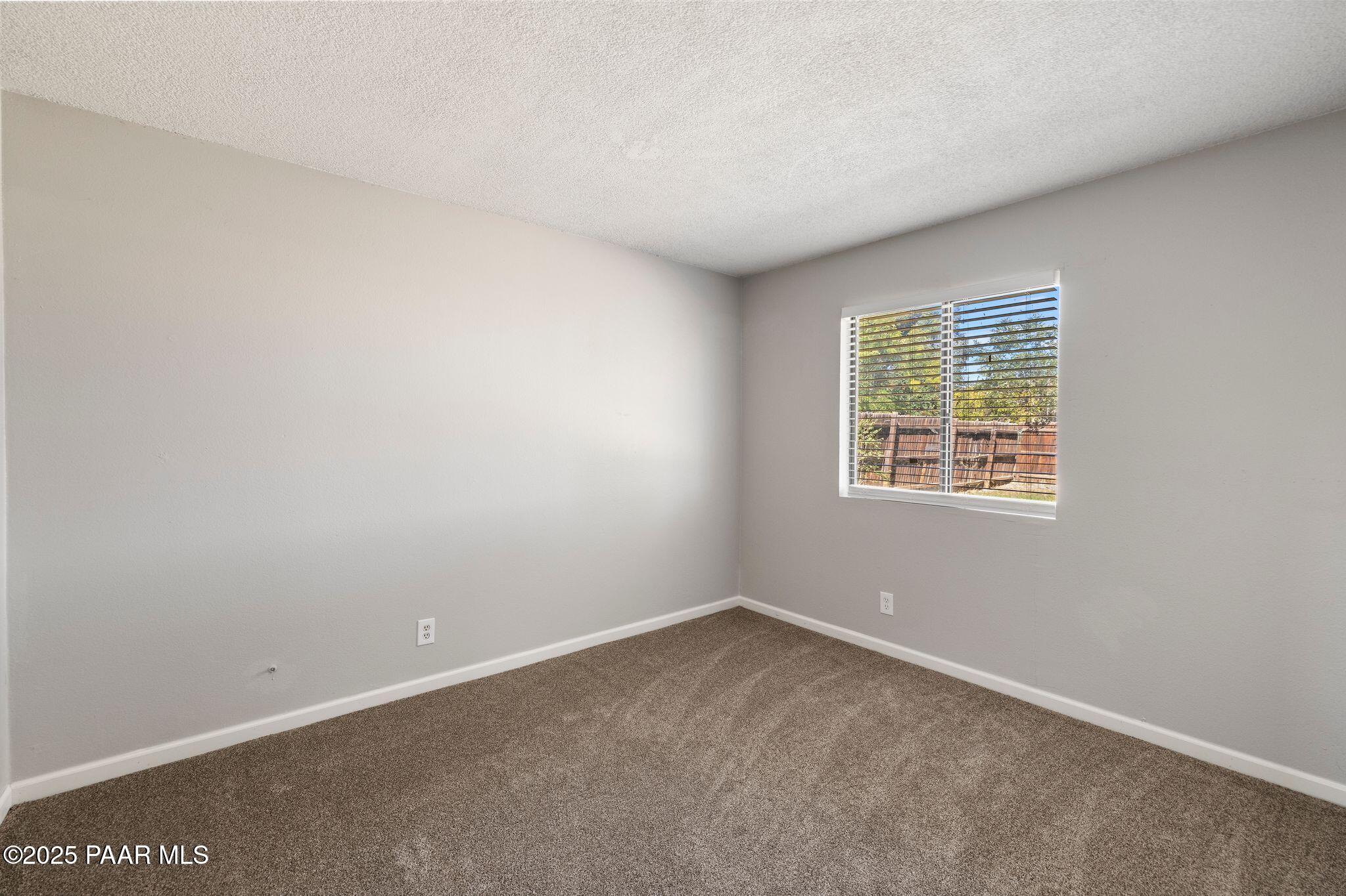 6060 E Copper Hill Drive