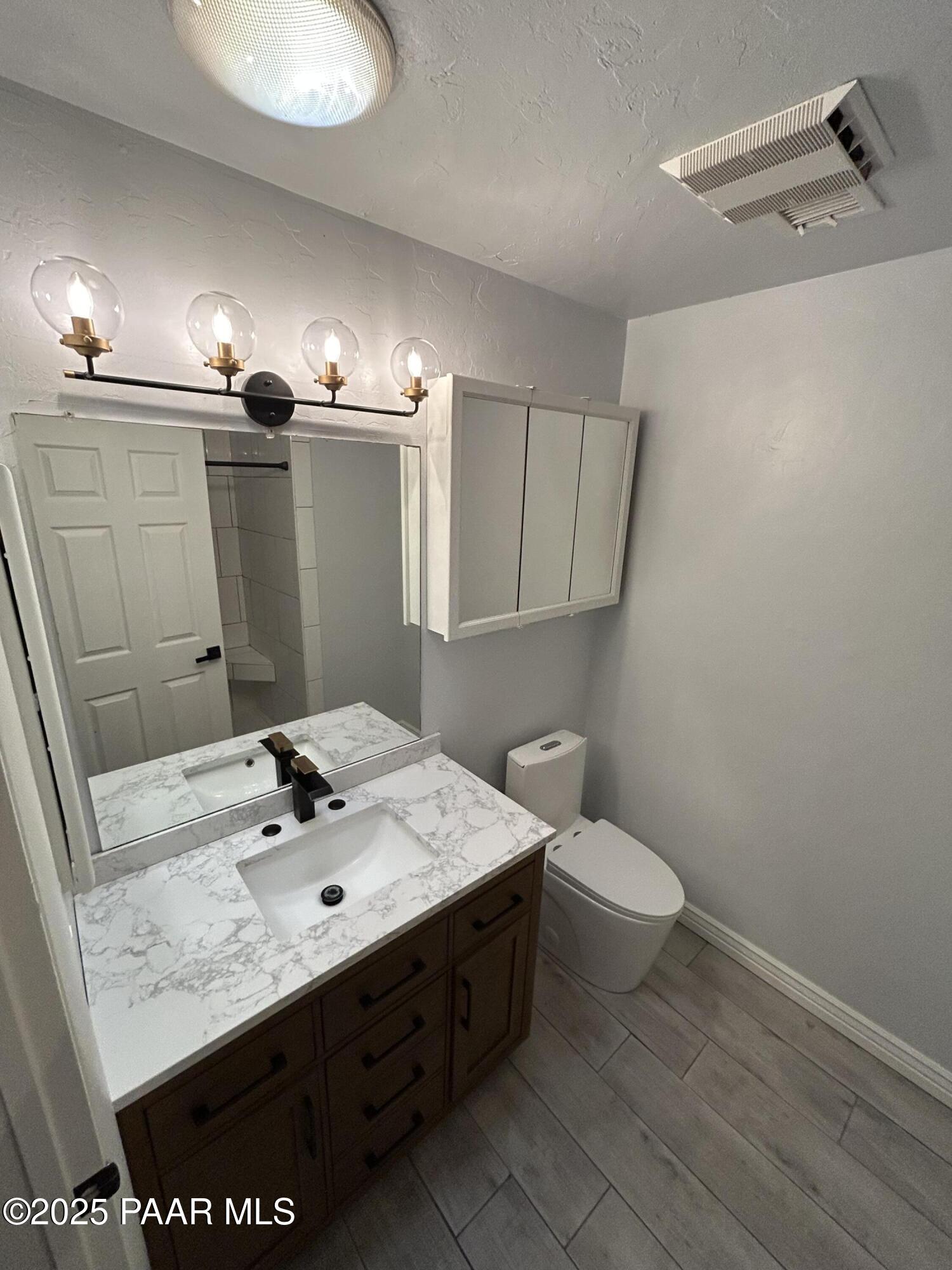 1784 Rolling Hills Drive