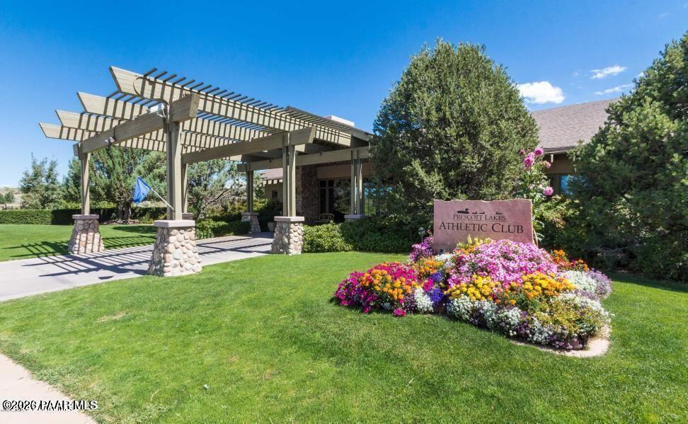 1975 S Blooming Hills Drive Unit: 213