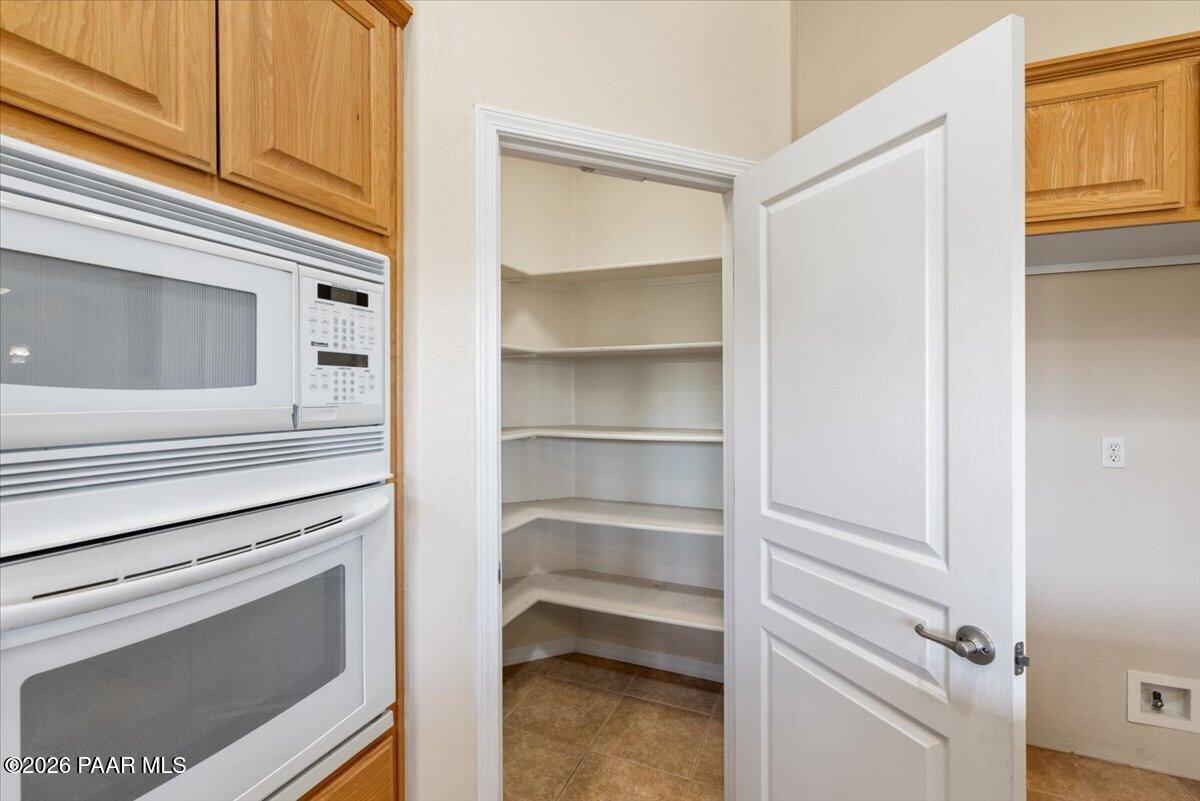 733 Pinon Oak Drive