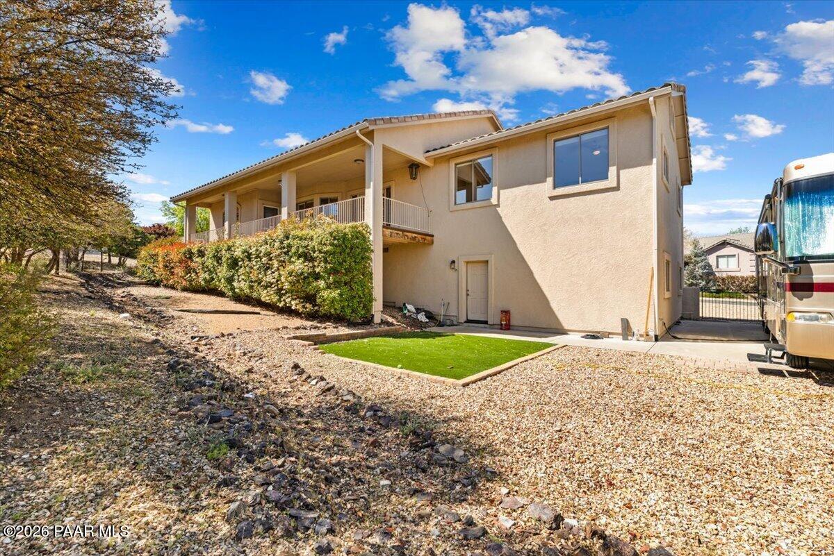 733 Pinon Oak Drive