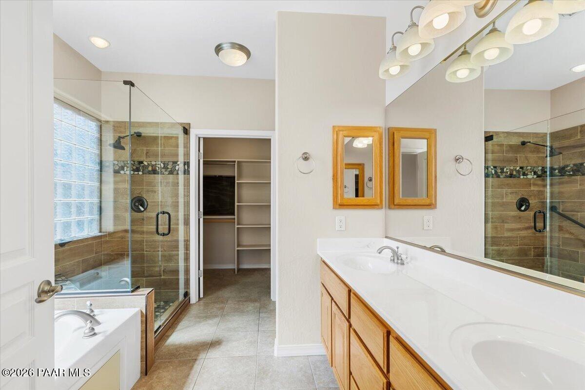 733 Pinon Oak Drive